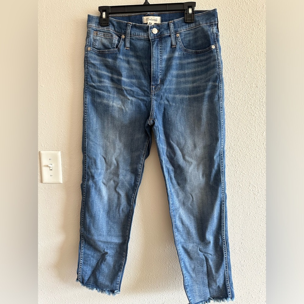 A3 - 197 Madewell straight leg distressed blue denim jeans size 30 straight leg